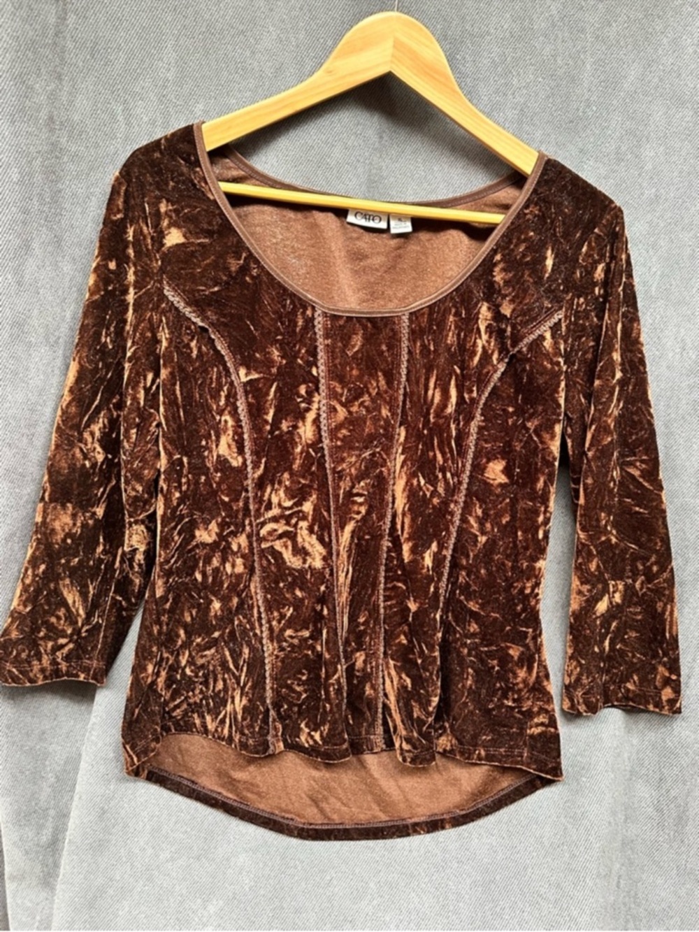 Vintage y2K brown crushed velvet shirt Cato women’s Xl